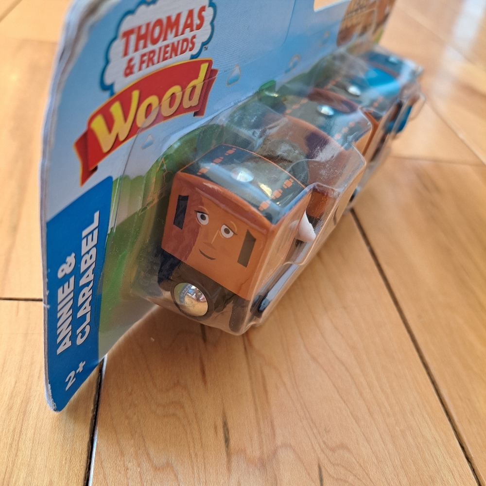 NEW! GGH17 ANNIE & CLARABEL! Thomas Train Wooden Railway Thomas & Friends WOOD - Picture 4 of 8
